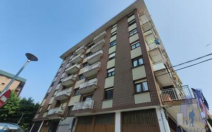 Vista exterior de Pis en venda en Bermeo amb Calefacció, Terrassa i Traster
