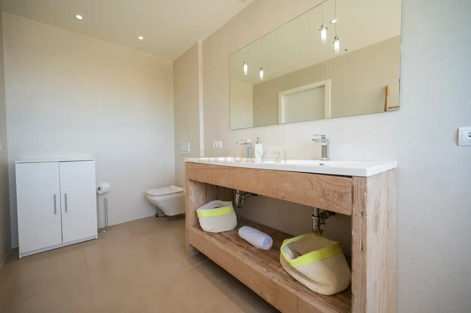 Bany de Apartament en venda en Sant Josep de sa Talaia amb Aire condicionat, Traster i Forn