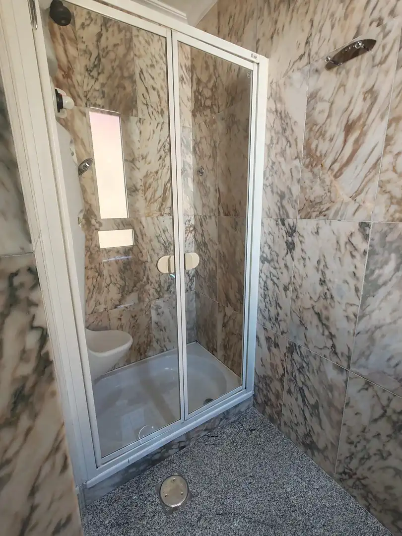 Bany de Pis de lloguer en Salamanca amb Calefacció