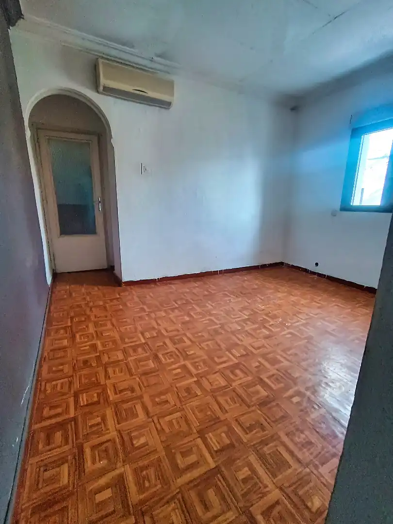 Bedroom of Flat for sale in Madrid  with Air Conditioner and Heating