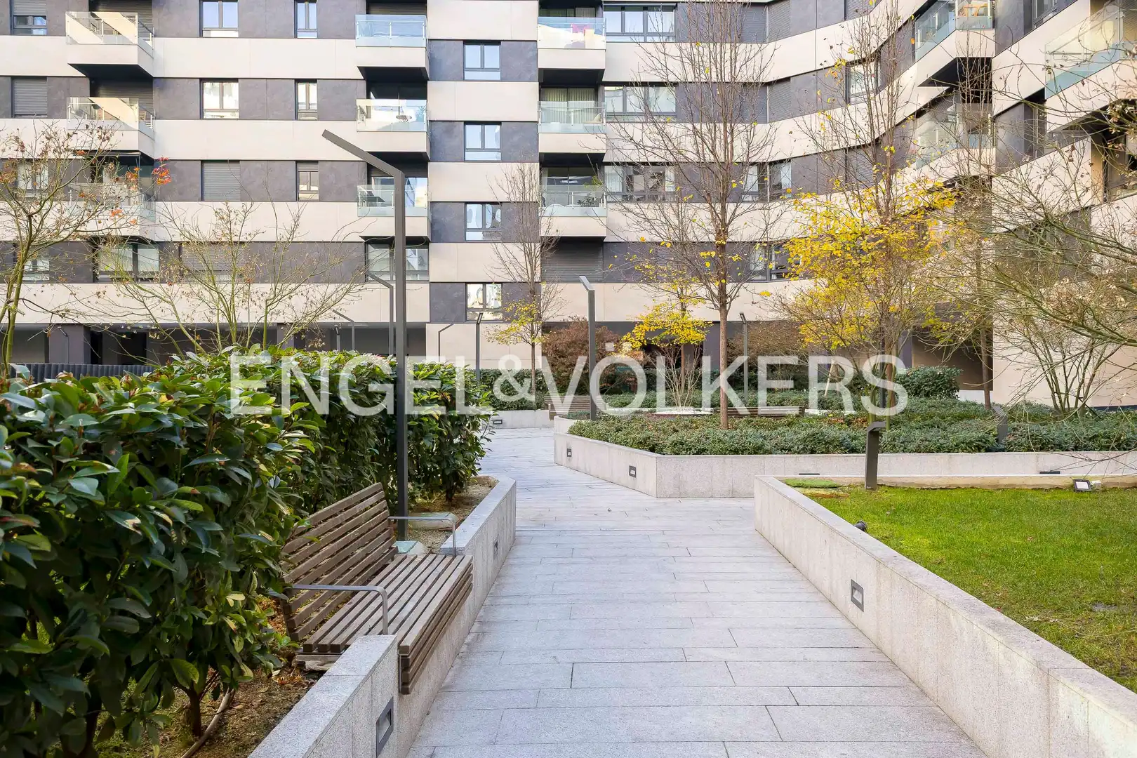 Terraza de Piso de alquiler en Madrid con Aire acondicionado, Calefacción y Jardín privado