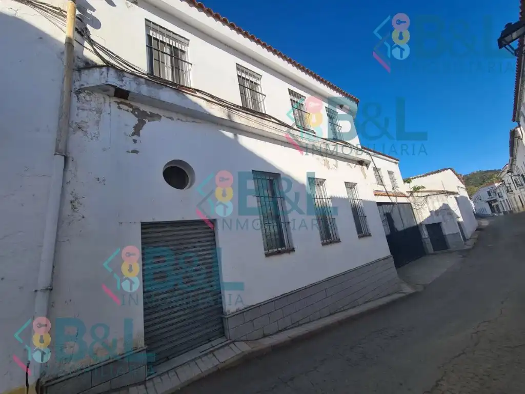 Exterior view of Industrial buildings for sale in Jabugo