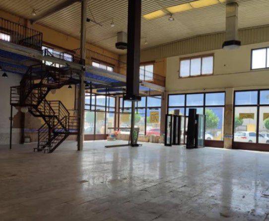 Nave industrial en Alquiler en Guillena pueblo