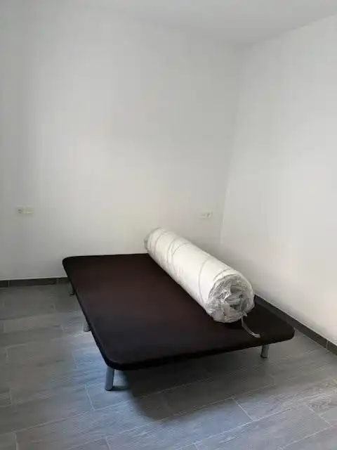 Habitación de Planta baja de alquiler en Almensilla con Aire acondicionado, Calefacción y Balcón