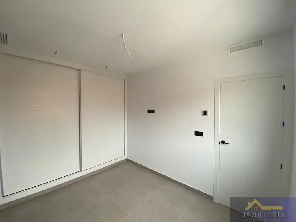 Dormitori de Casa o xalet en venda en Los Alcázares amb Aire condicionat, Calefacció i Terrassa