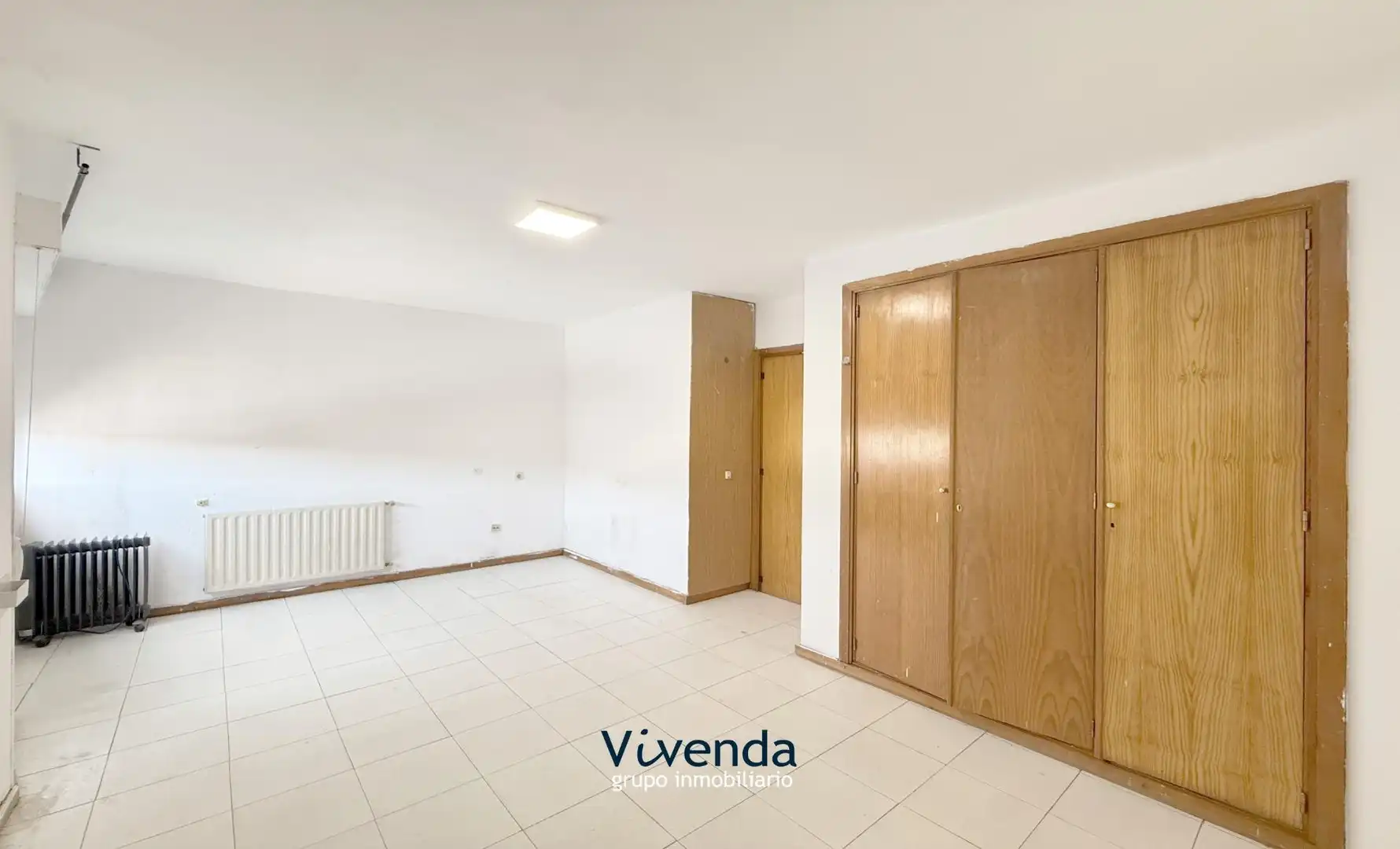 Casa adosada en venta en Madrid con Aire acondicionado, Calefacción y Trastero