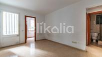 Bedroom of Flat for sale in  Barcelona Capital