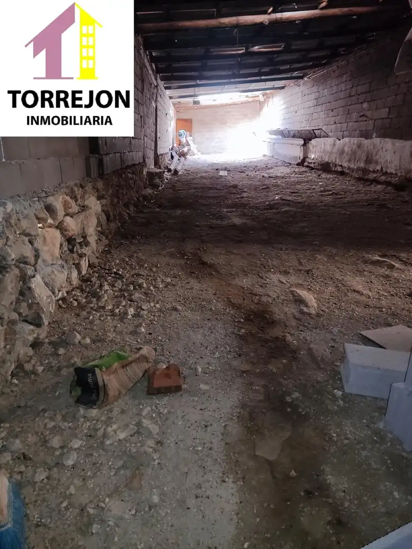 Local comercial en venda a La Alberca de Záncara, imagen 5