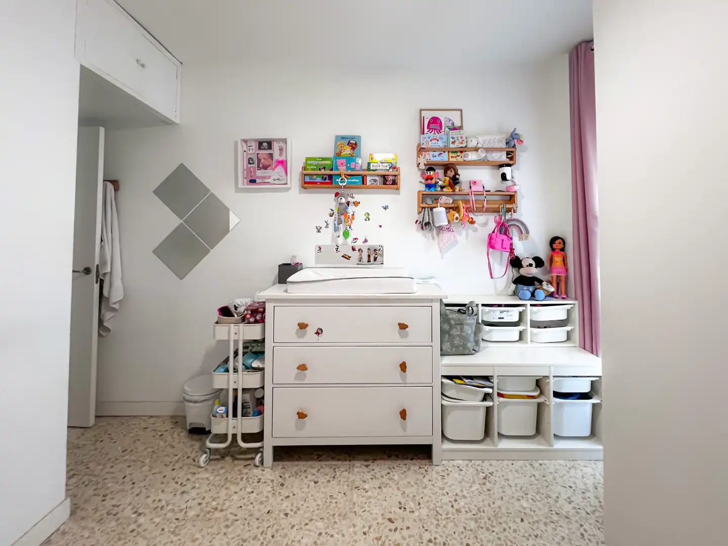 Bedroom of Flat for sale in Sevilla