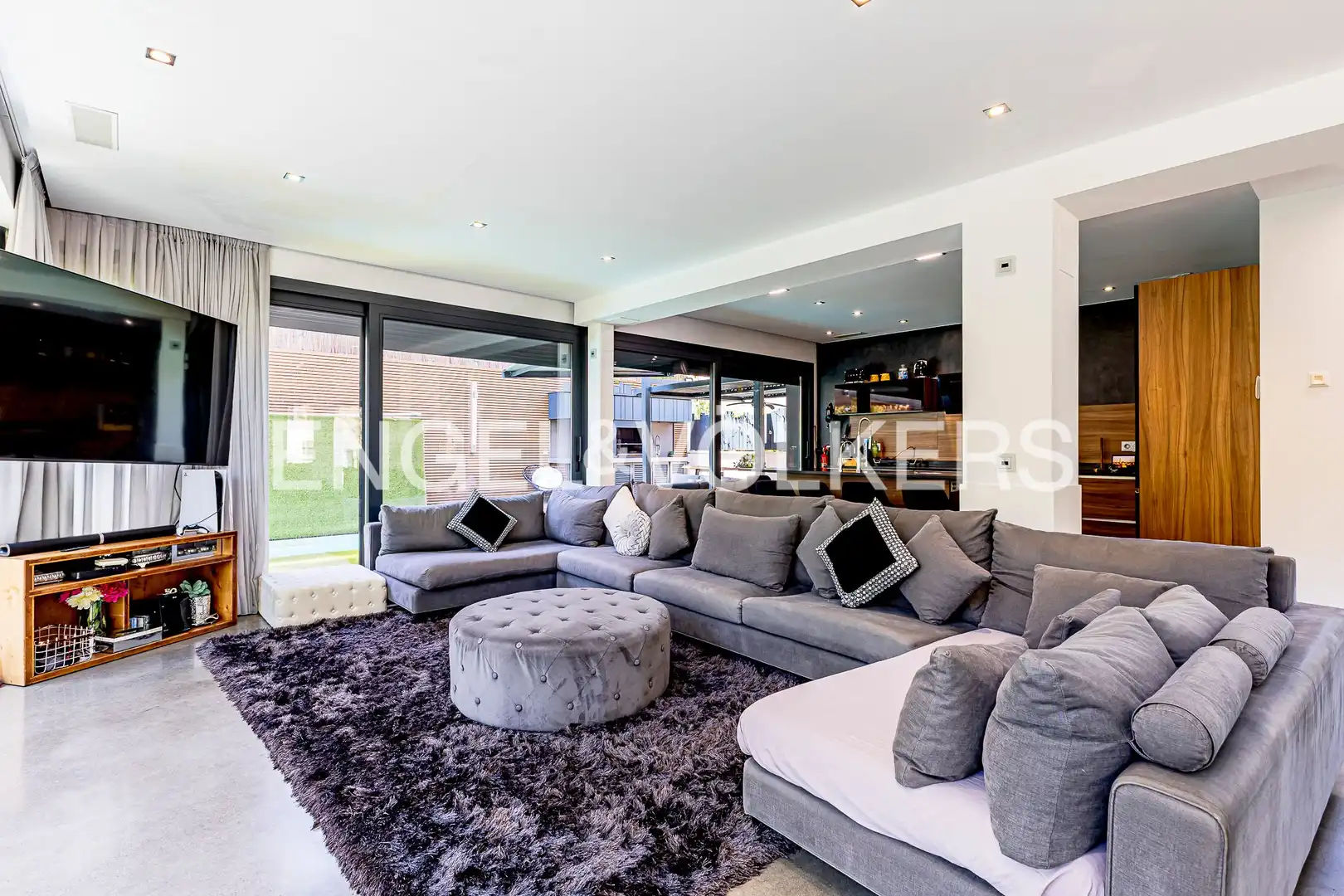 Living room of Houses for rent in Castelldefels  with Air Conditioner, Heating and Private garden