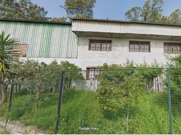 Industrial building for sale in Lugar Acuña