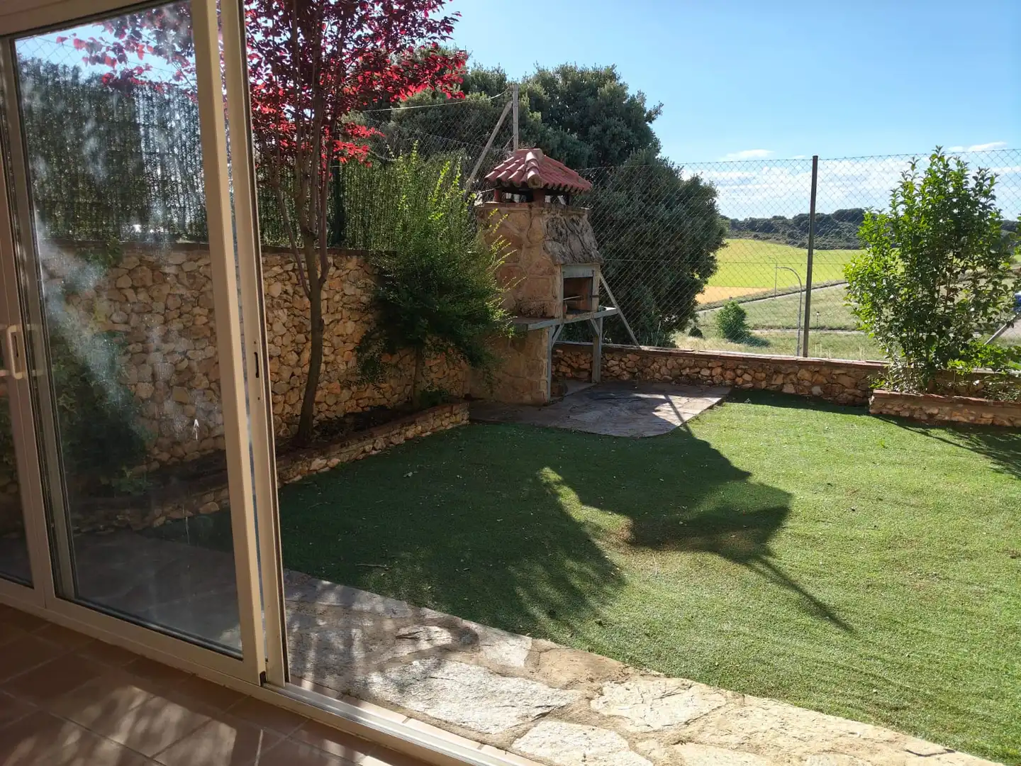 Terrassa de Casa adosada en venda en Yebes amb Calefacció, Jardí privat i Traster