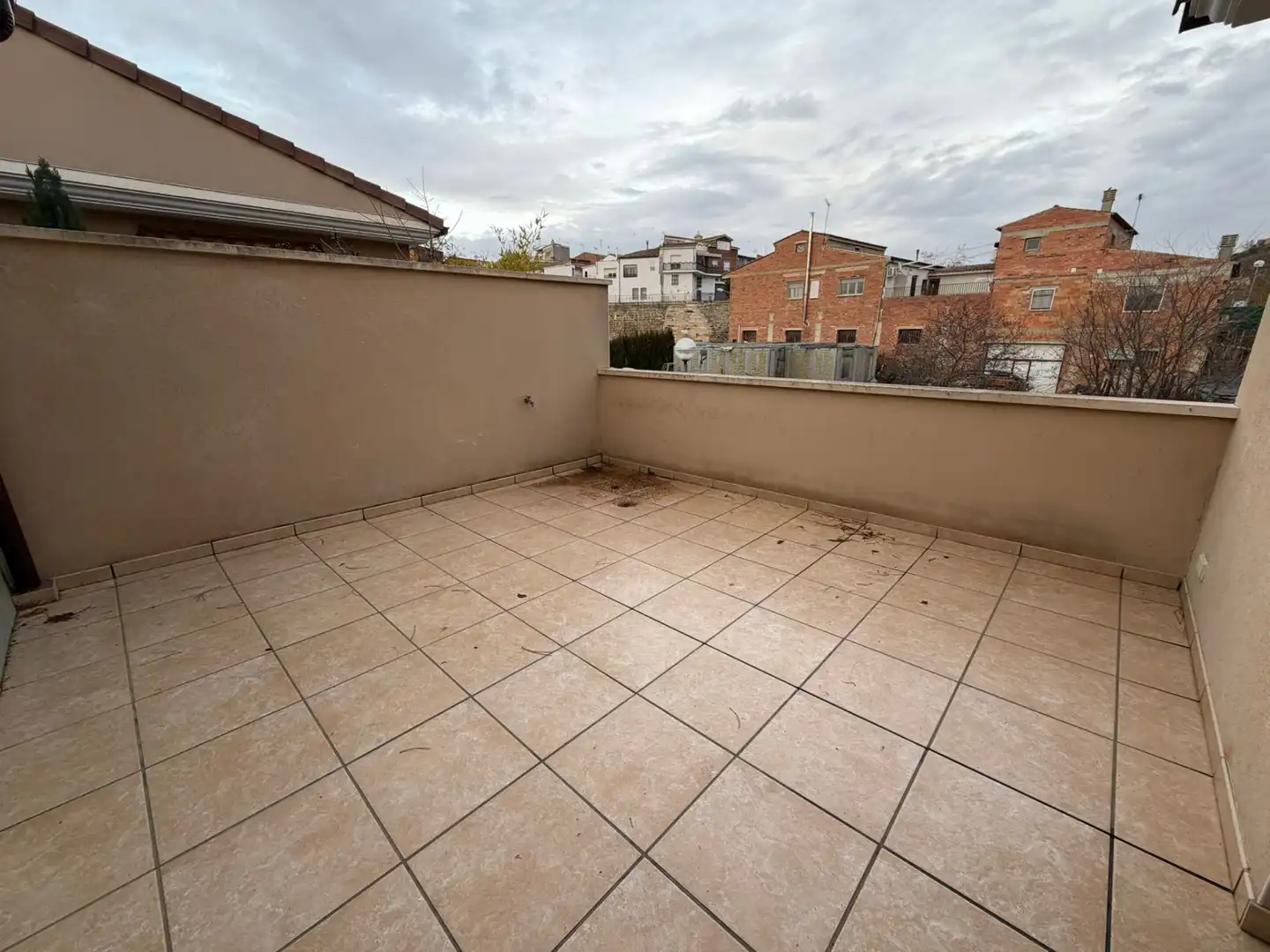 Terrace of Houses for sale in Albesa  with Air Conditioner, Heating and Parquet flooring