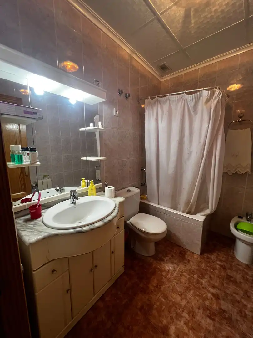 Badezimmer von Country house zum Verkauf in Biar