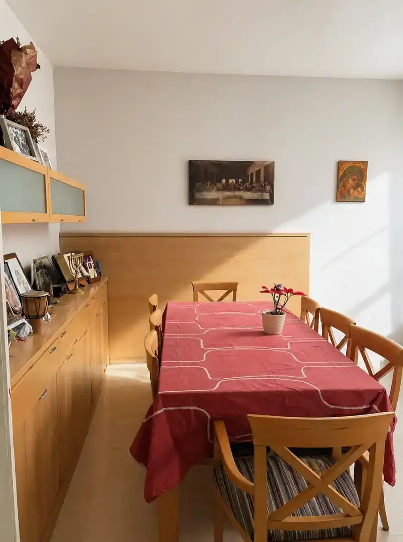 Menjador de Casa adosada en venda en Cabrils amb Aire condicionat i Piscina