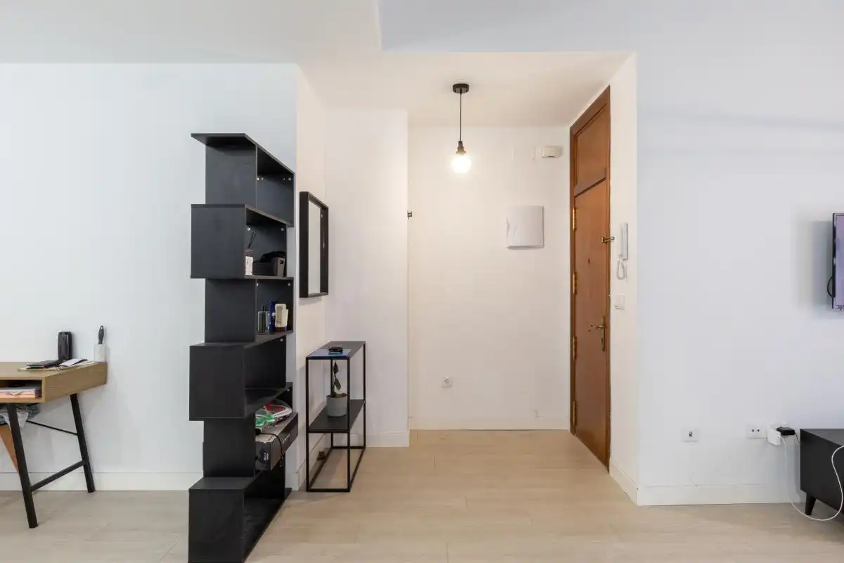 Piso en venta en C/ de Villena, El Pilar