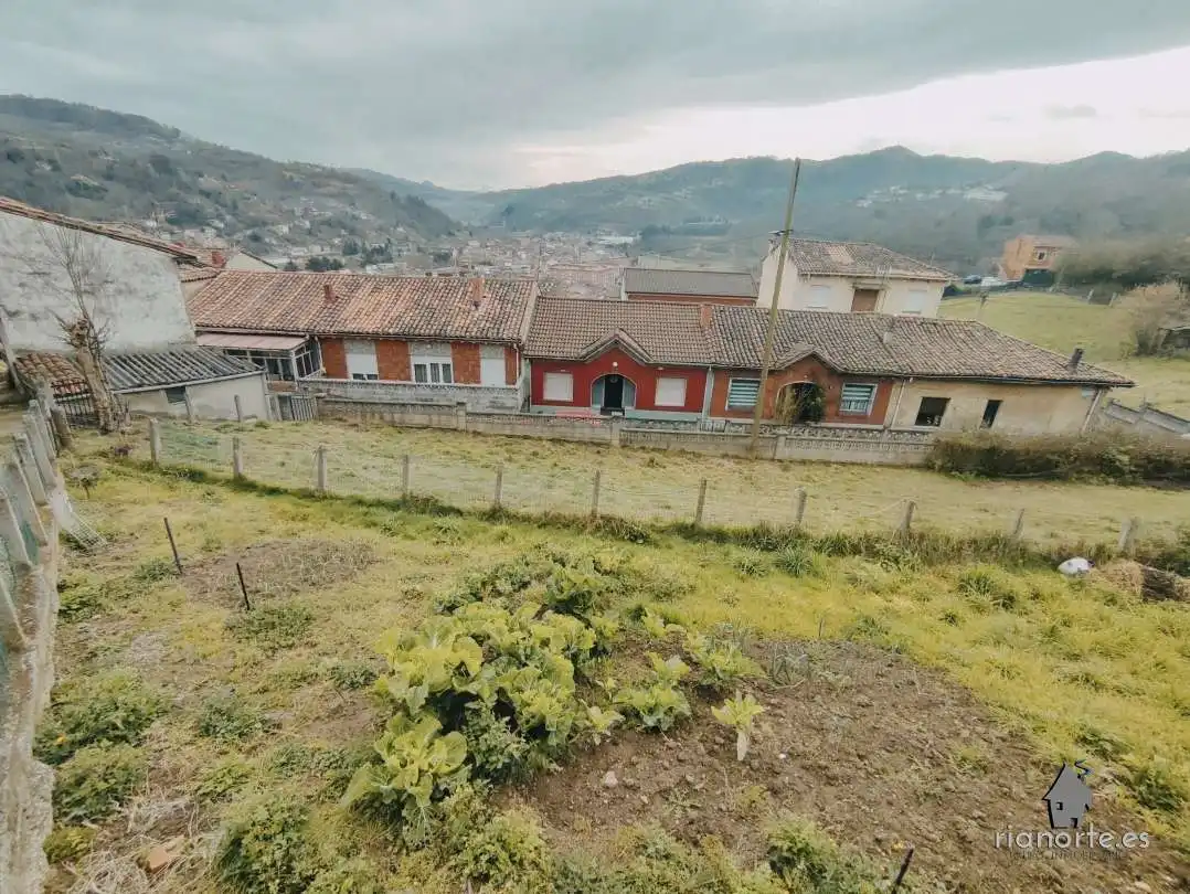 Casa o xalet en venda a Cuesta La Peña, Sama