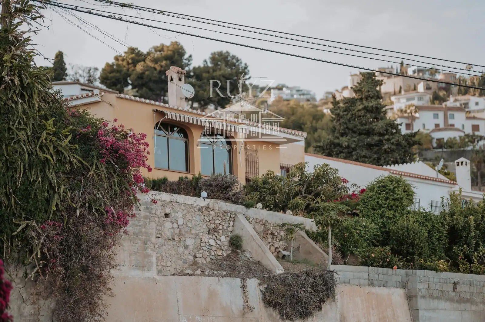 Vista exterior de Casa o chalet en venta en Salobreña con Aire acondicionado, Calefacción y Terraza