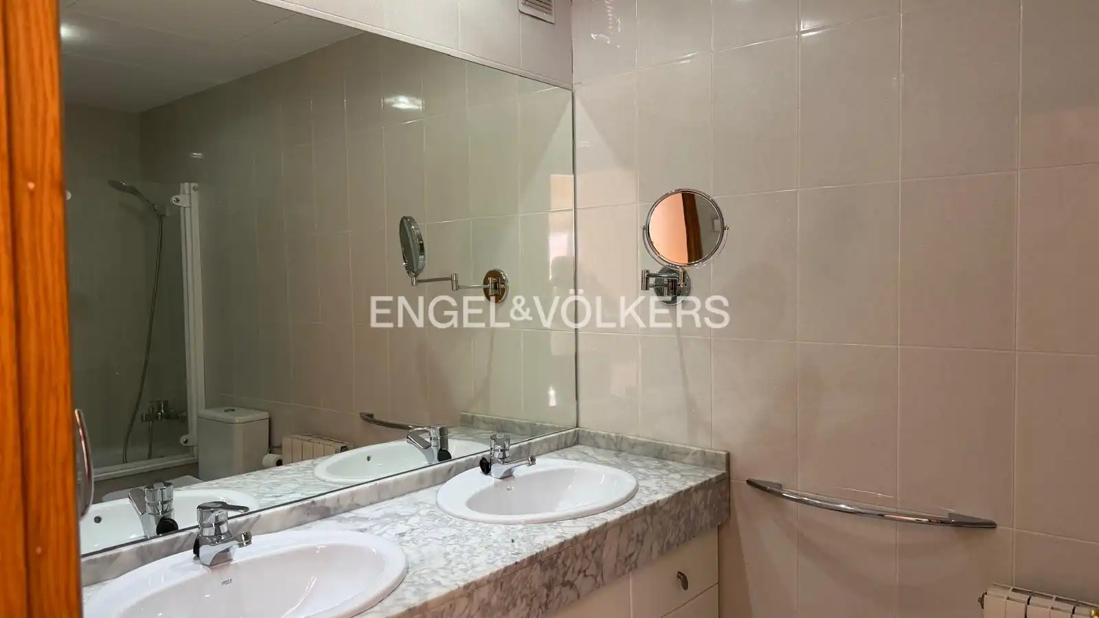 Flat with terrace for sale in Carrer Mare de Déu de Montserrat, imagen 9