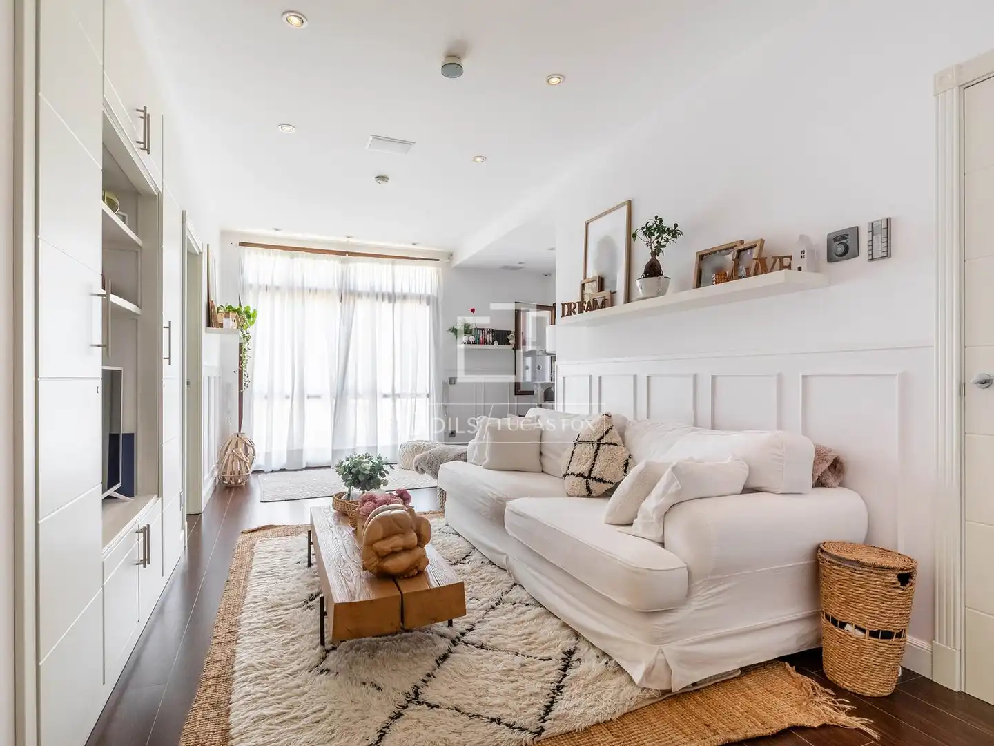 Sala de estar de Casa o chalet en venta en Las Rozas de Madrid con Aire acondicionado, Calefacción y Jardín privado
