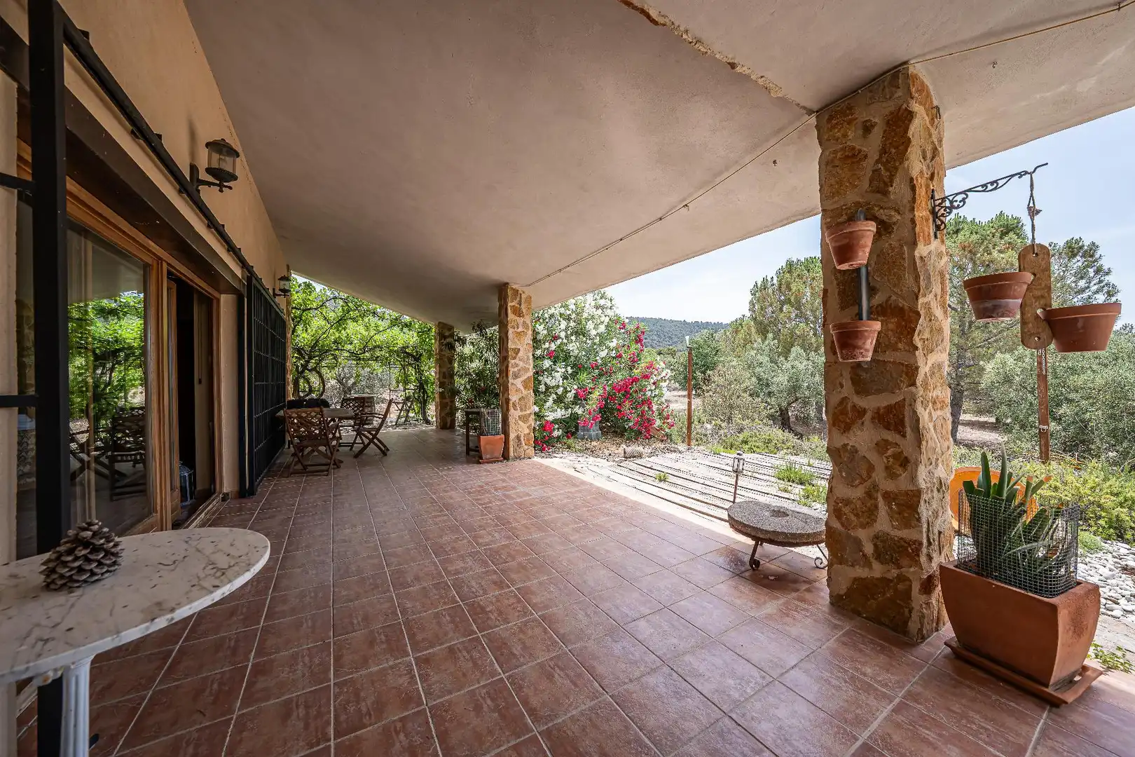 Terrassa de Finca rústica en venda en Biar amb Calefacció, Jardí privat i Terrassa