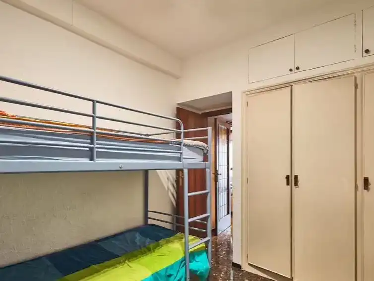 Schlafzimmer von Wohnung zur Miete in  Barcelona Capital mit Klimaanlage und Balkon
