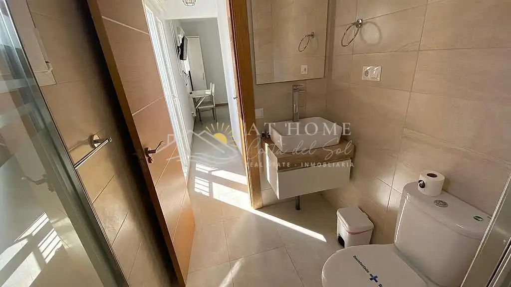 Baño de Casa o chalet en venta en Torrox con Terraza y Microondas