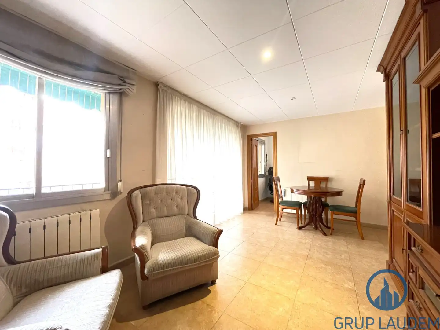 Living room of Flat for sale in Mataró  with Air Conditioner, Heating and Oven