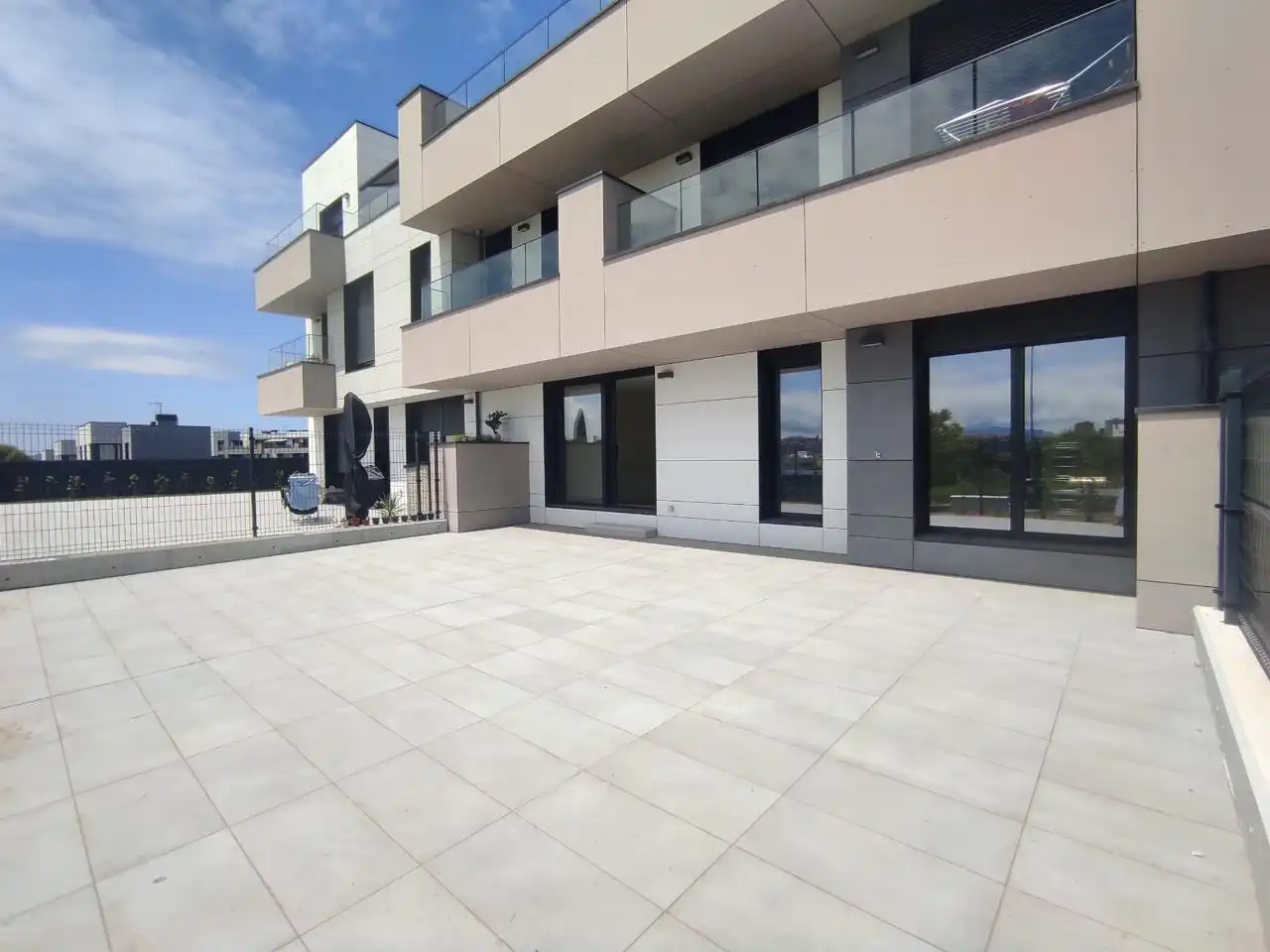 Terraza de Planta baja de alquiler en Santander con Calefacción, Jardín privado y Parquet
