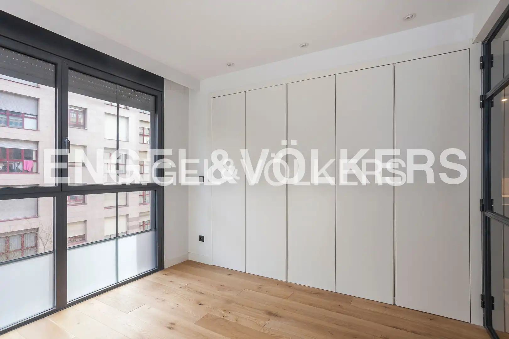 Habitación de Piso de alquiler en Madrid con Aire acondicionado, Calefacción y Jardín privado