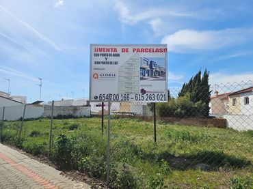 Terreny residencial en venda a Umbrete
