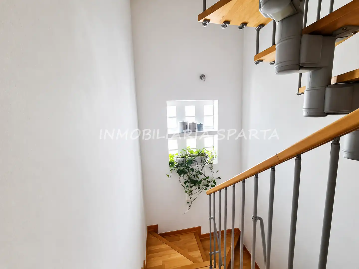 Casa adosada en venda en Santiponce amb Aire condicionat, Parquet i Terrassa