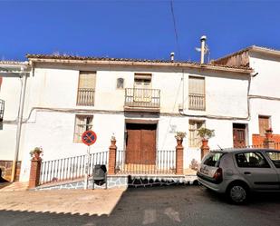 Vista exterior de Casa adosada en venda en Riogordo amb Traster