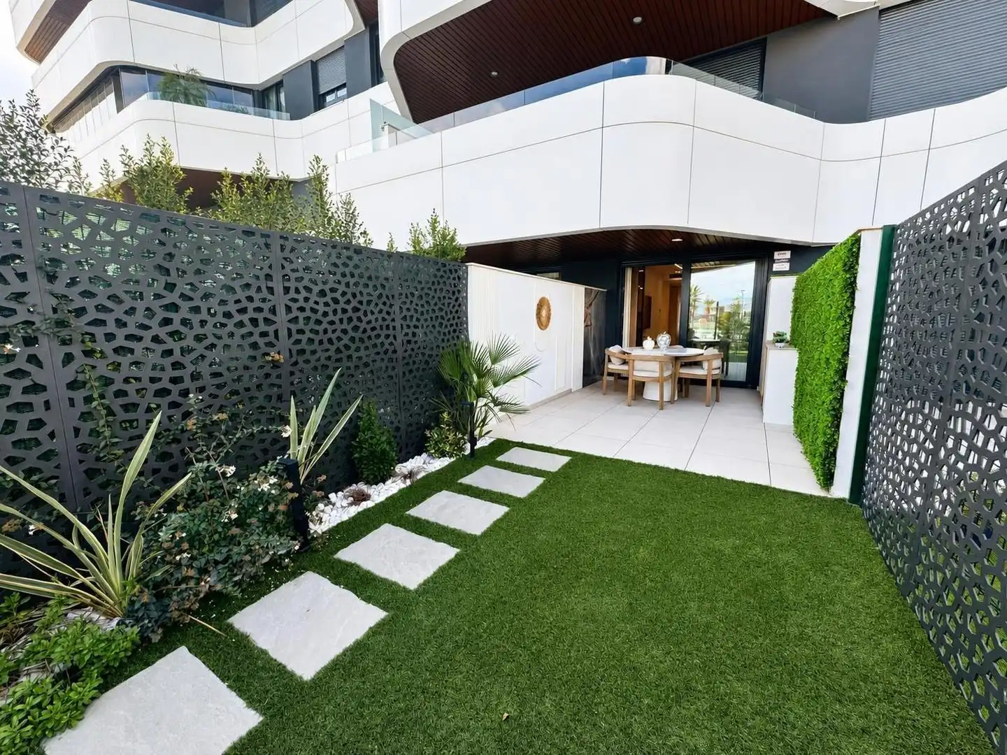 Apartament amb piscina en venda a Avenida Avenida Mar de Alborán 15, imagen 24