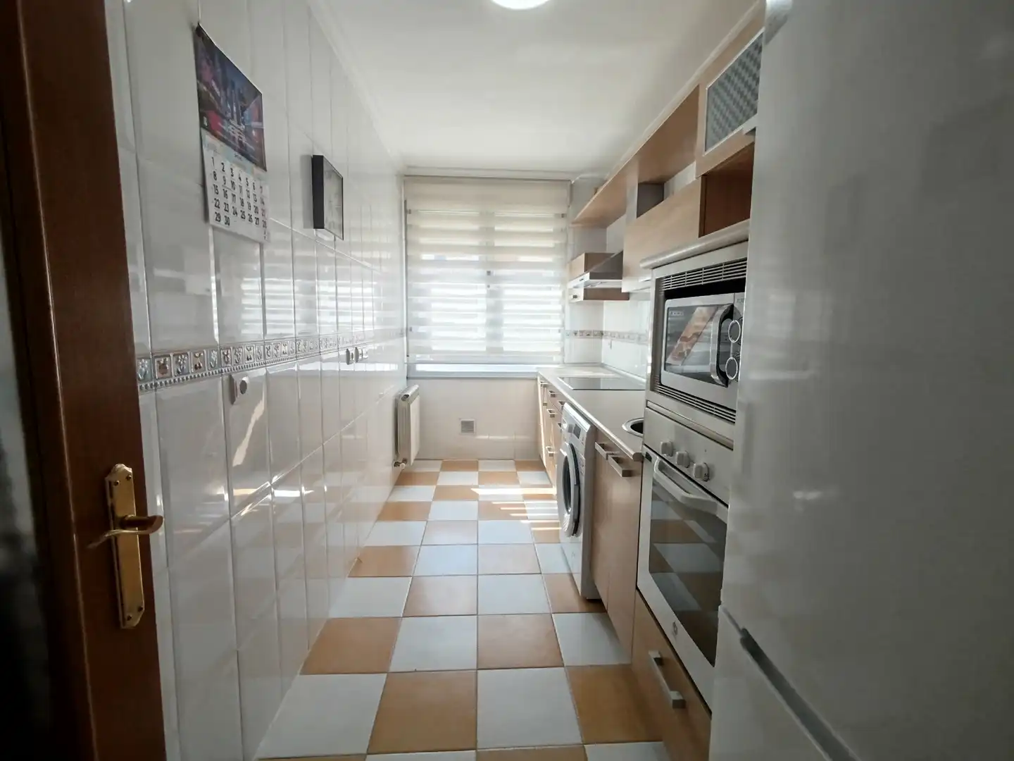 Küche von Wohnung zum Verkauf in Zaratán mit Heizung, Abstellraum und Ofen