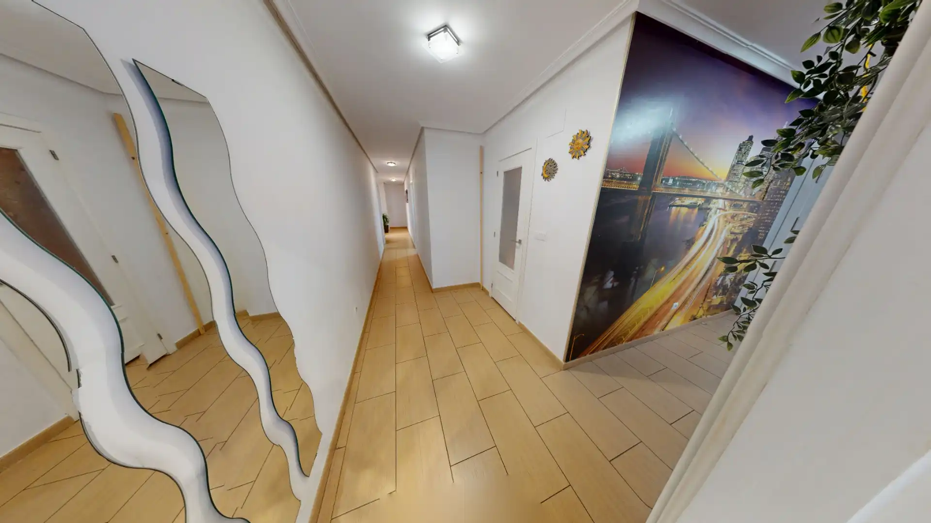 Wohnung zum Verkauf in Alicante / Alacant mit Klimaanlage, Heizung und Parkett