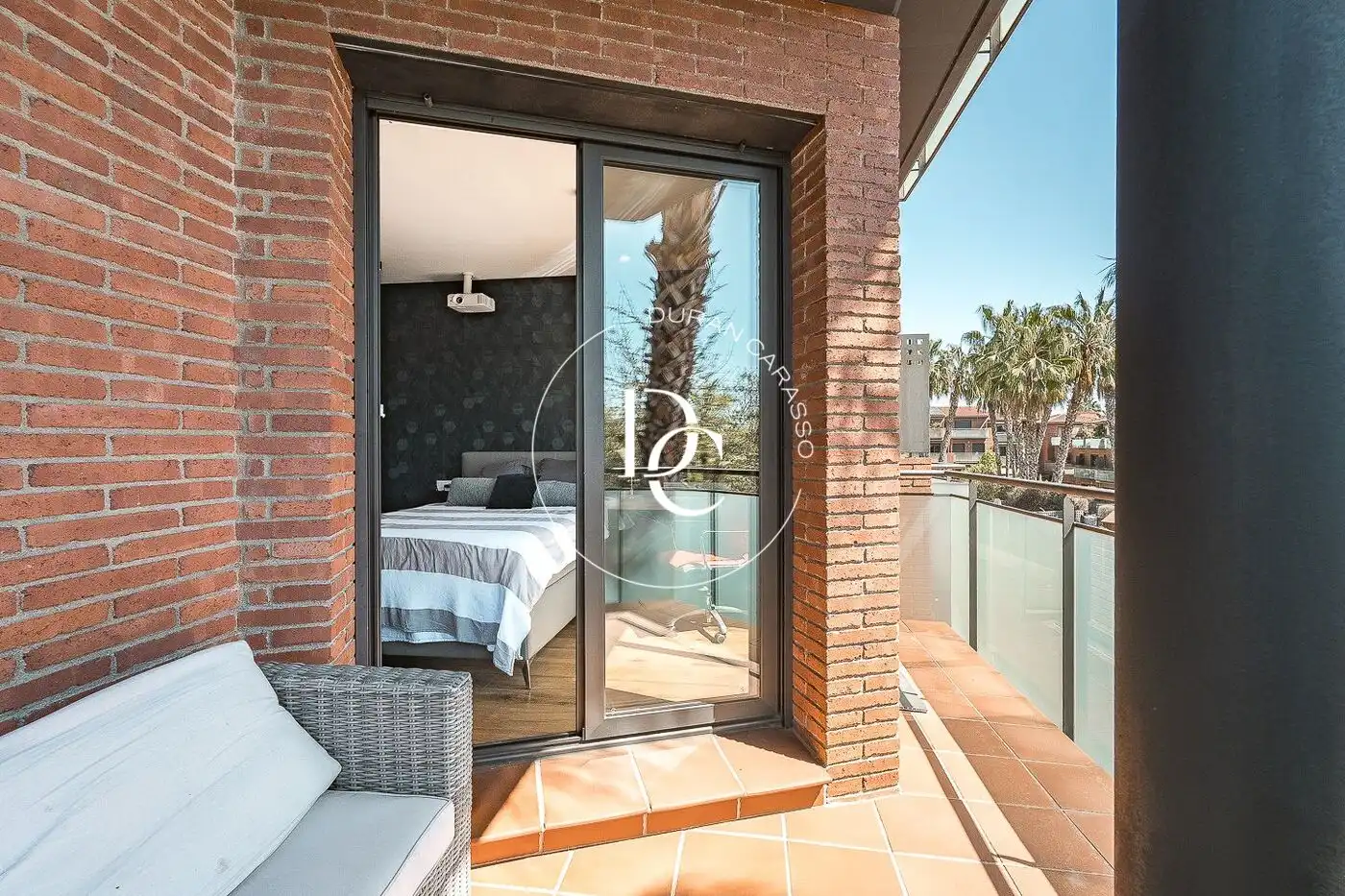 Terrassa de Casa o xalet en venda en Sitges amb Aire condicionat, Calefacció i Jardí privat