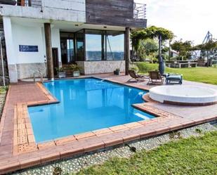 Swimming pool of House or chalet for sale in Vigo 