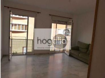 Living room of Flat to rent in  Sevilla Capital  with Air Conditioner