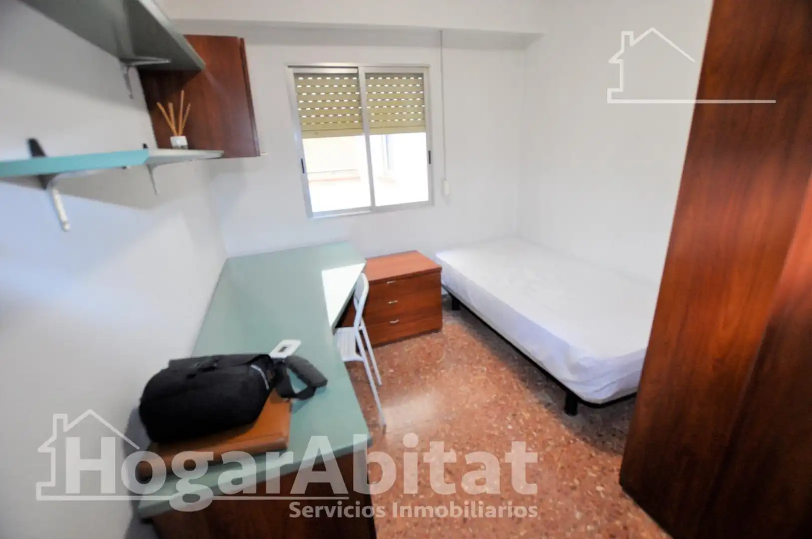 Habitación de Piso en venta en Manises con Amueblado y Balcón