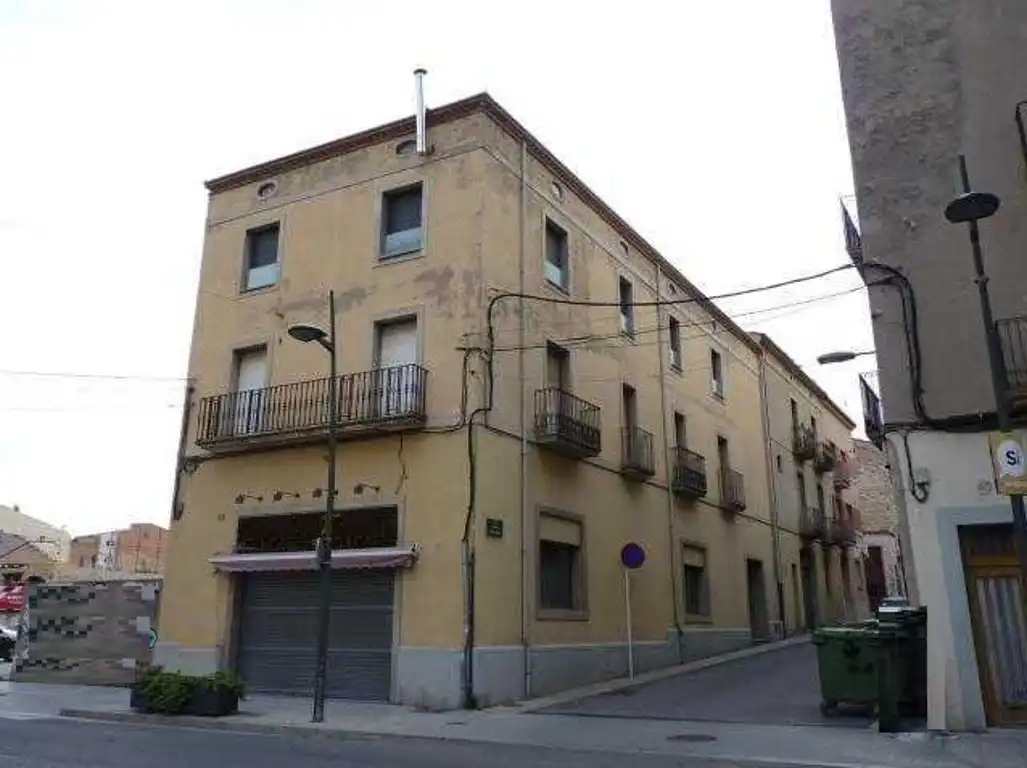 Vista exterior de Edificio en venta en Tàrrega