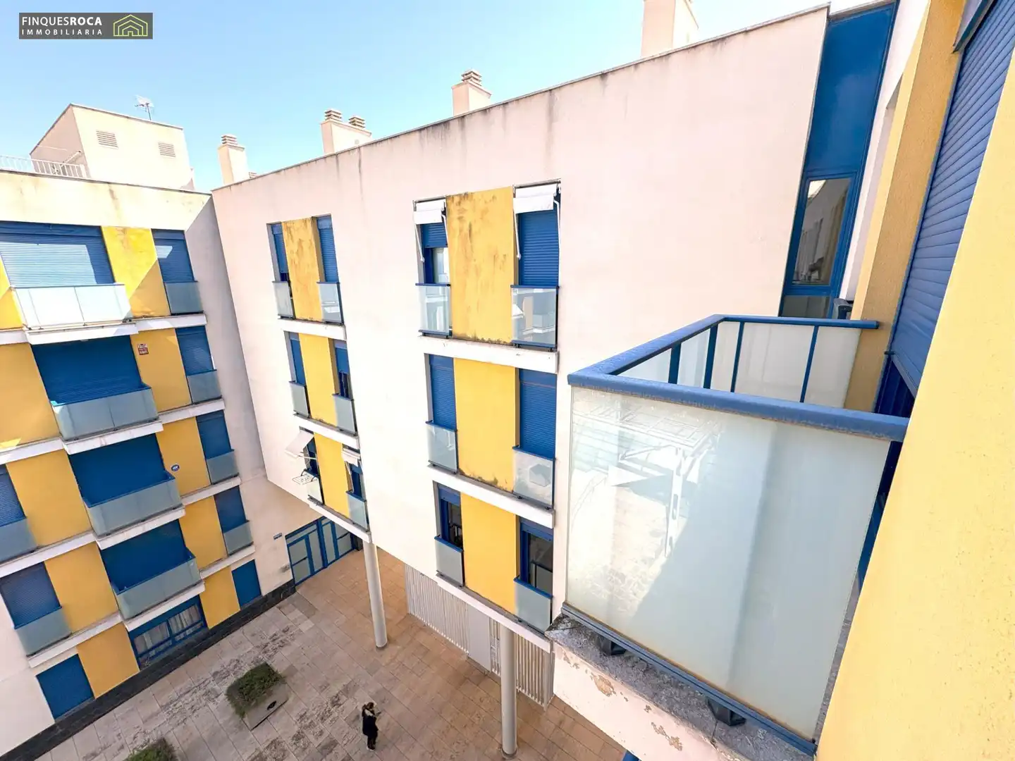 Apartment with terrace for sale in Nord