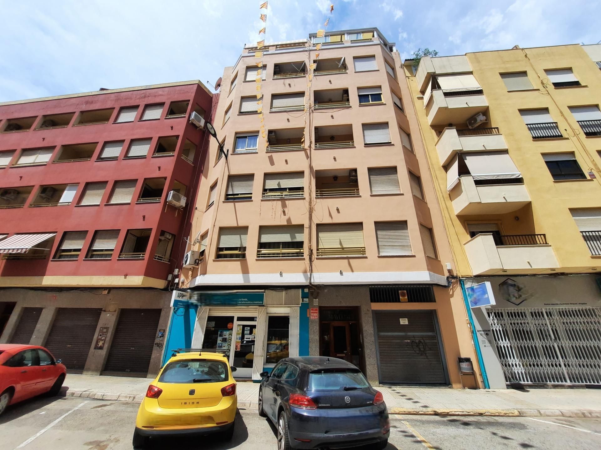 Vista exterior de Piso en venta en Alzira con Balcón