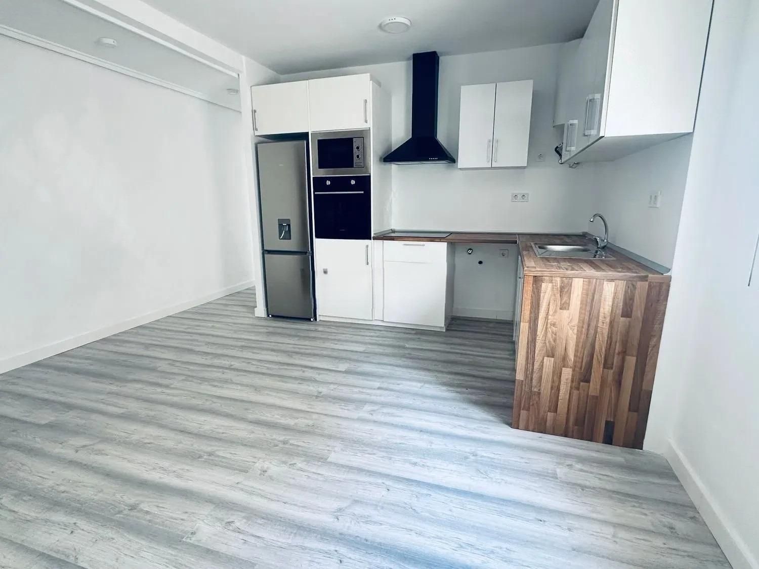 Cuina de Planta baixa en venda en  Valencia Capital amb Parquet