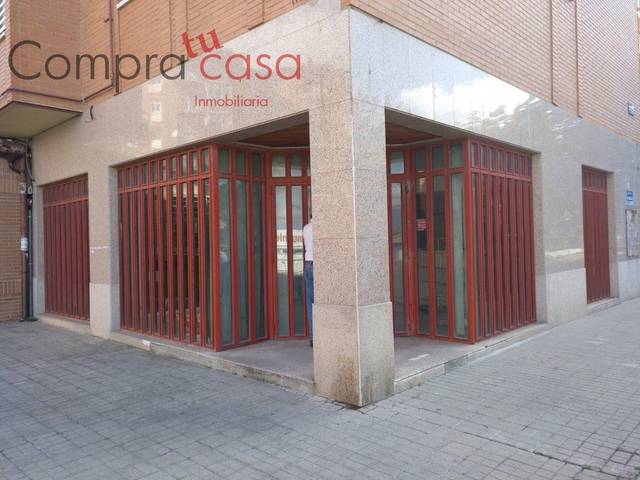Local comercial en Alquiler en El Carmen
