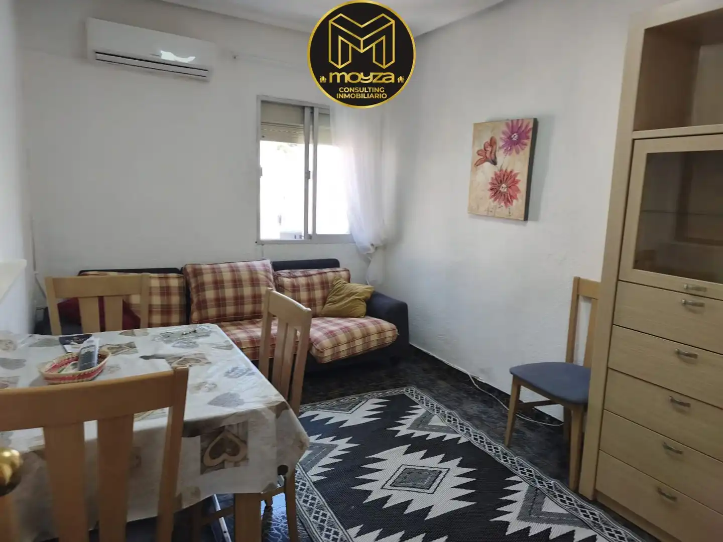 Sala de estar de Piso en venta en Jaén con Aire acondicionado, Calefacción y Balcón