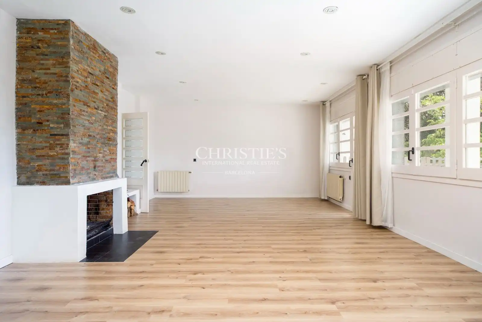 Sala de estar de Casa o chalet en venta en Argentona con Aire acondicionado, Calefacción y Terraza