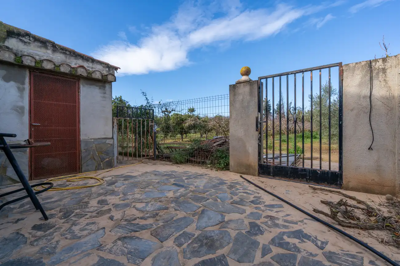 Jardín de Finca rústica en venta en Tortosa con Lavadora