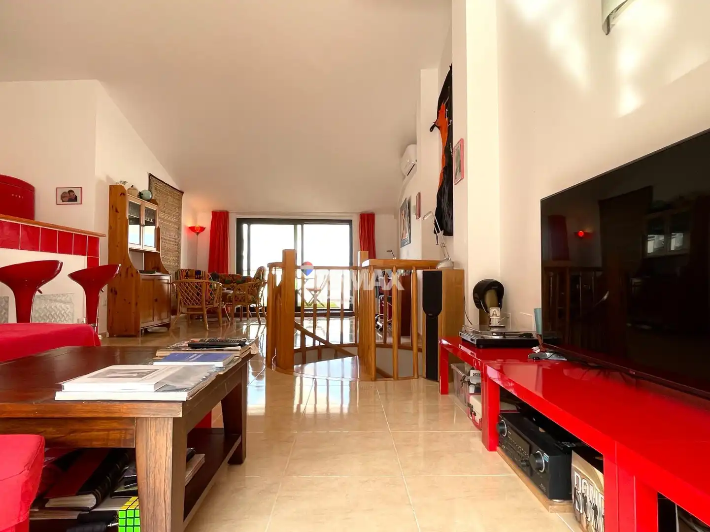 Sala de estar de Ático en venta en Vilajuïga con Aire acondicionado, Calefacción y Terraza
