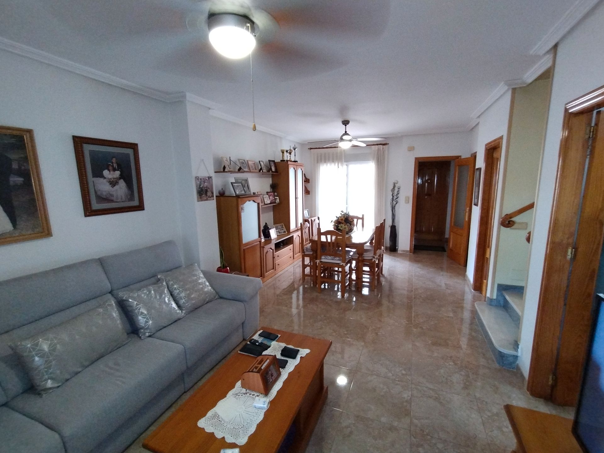 Sala d'estar de Casa adosada en venda en Almoradí amb Aire condicionat, Calefacció i Terrassa
